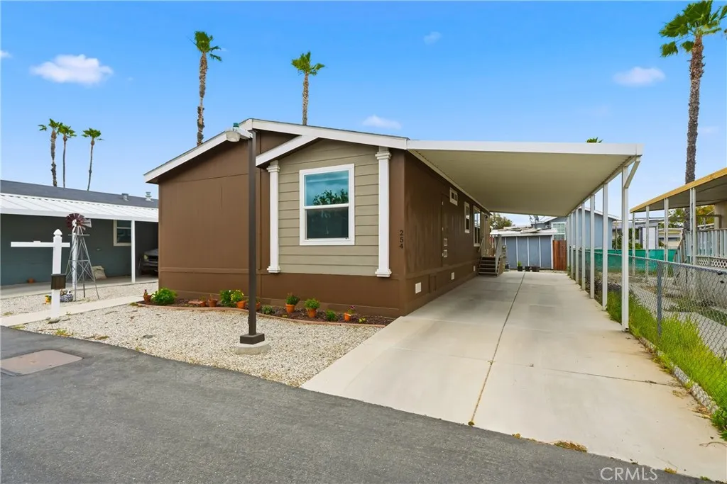 Hemet, CA 92545
