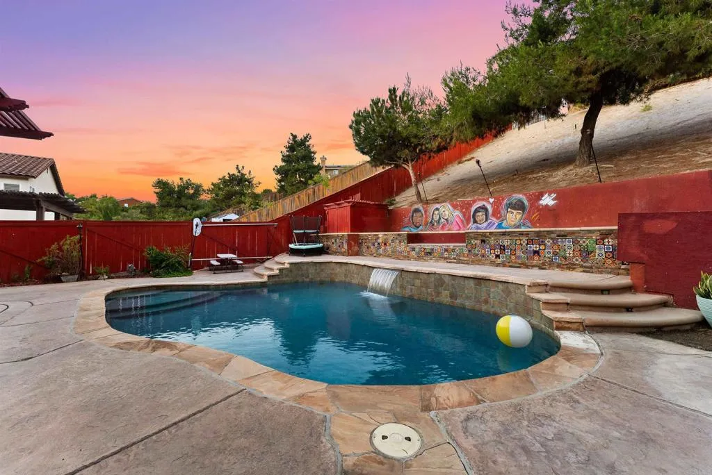 https://cdn.realtyfeed.com/cdn/127/306735092/2531ecd6c39d3cbb6834cf83f2263f10.webp