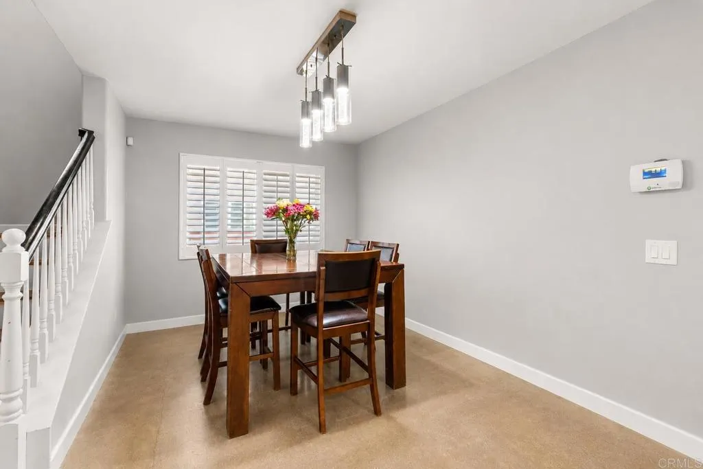 https://cdn.realtyfeed.com/cdn/127/306735092/8cfbaf1afae692a6a55c73b5050b9889.webp
