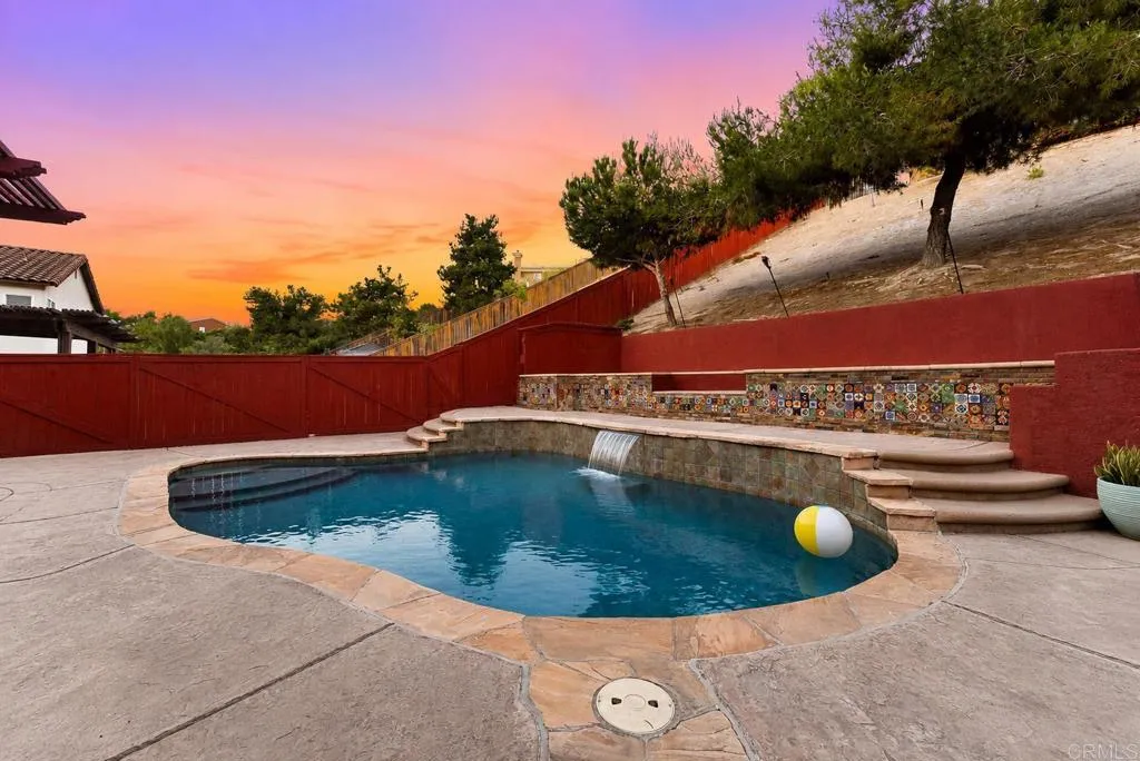 https://cdn.realtyfeed.com/cdn/127/306735092/cbfd3bc4f6e9ef482236f2150bfaeb5c.webp
