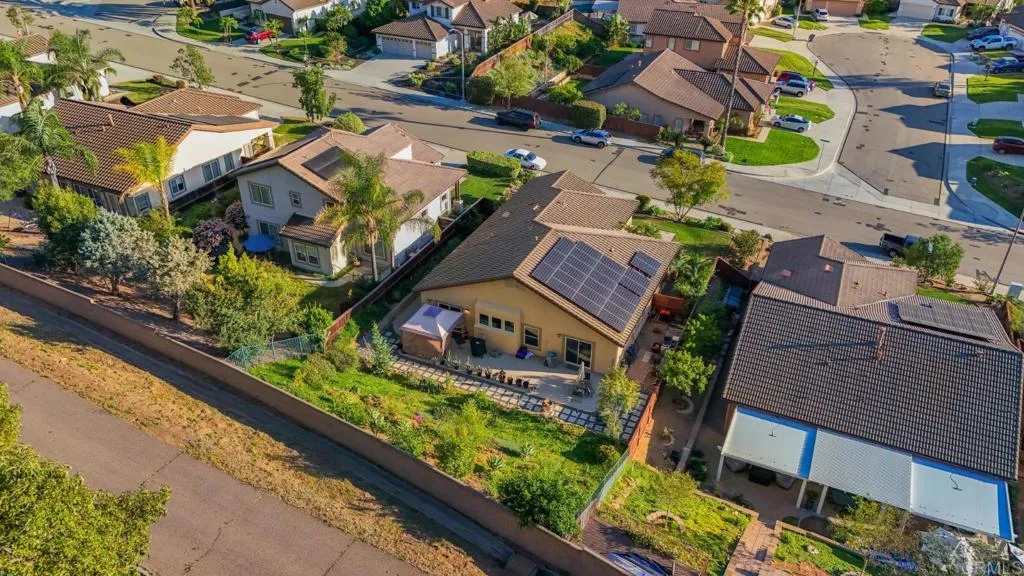 https://cdn.realtyfeed.com/cdn/127/306735095/4b0312727f450bbf642f2dc997b62323.webp