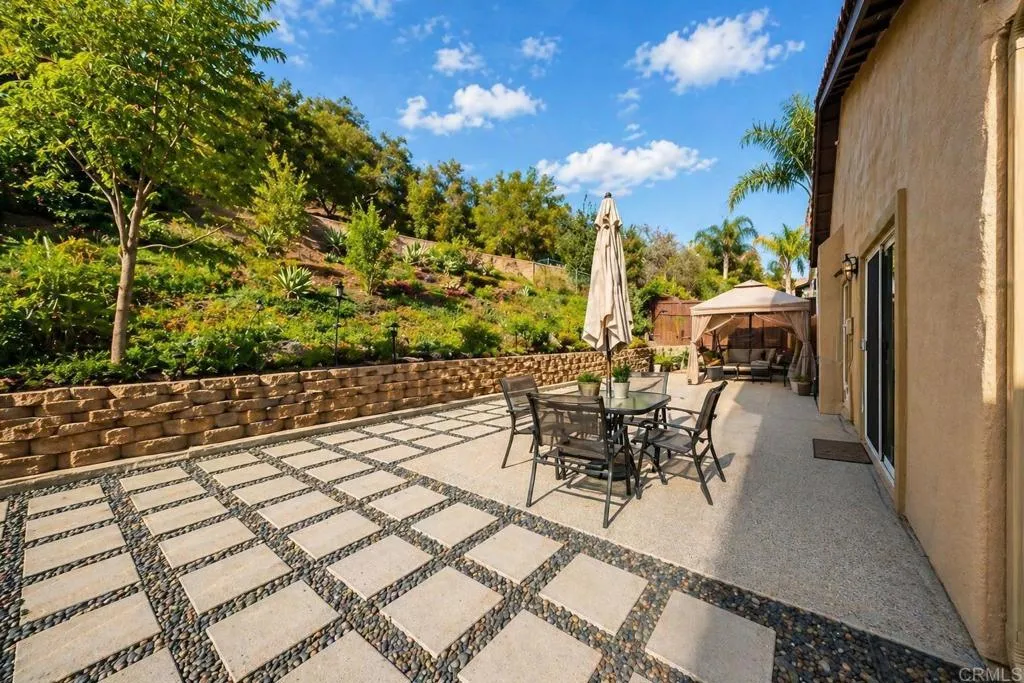 https://cdn.realtyfeed.com/cdn/127/306735095/66eeef4d0e7cbd6a762cdeada0bccee5.webp