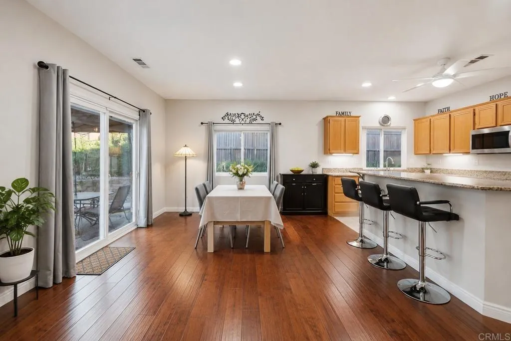 https://cdn.realtyfeed.com/cdn/127/306735095/9b5b3462c120c078d8fc650fcc6bac4f.webp