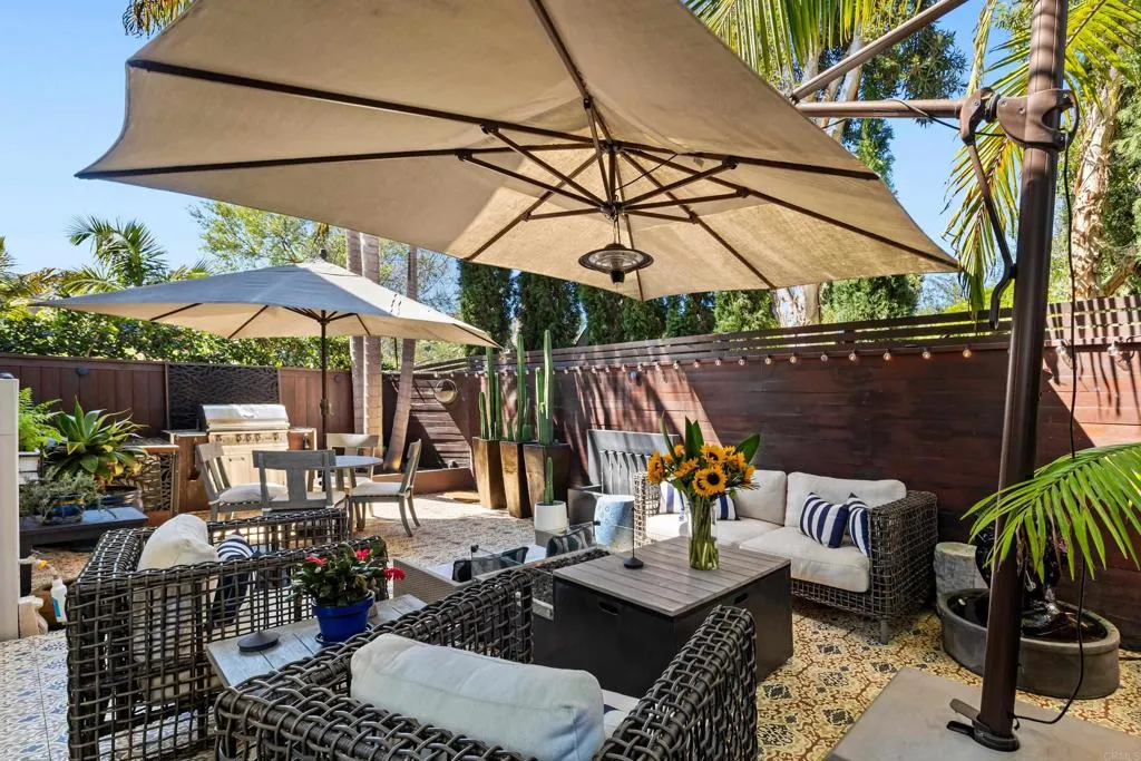 https://cdn.realtyfeed.com/cdn/127/306735136/2f7fe0a224f91d3200ad1623eebc4ec2.webp