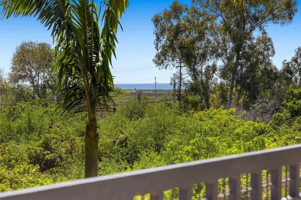 https://cdn.realtyfeed.com/cdn/127/306735136/3df938f633b39555d955ef0dd7842a68.webp