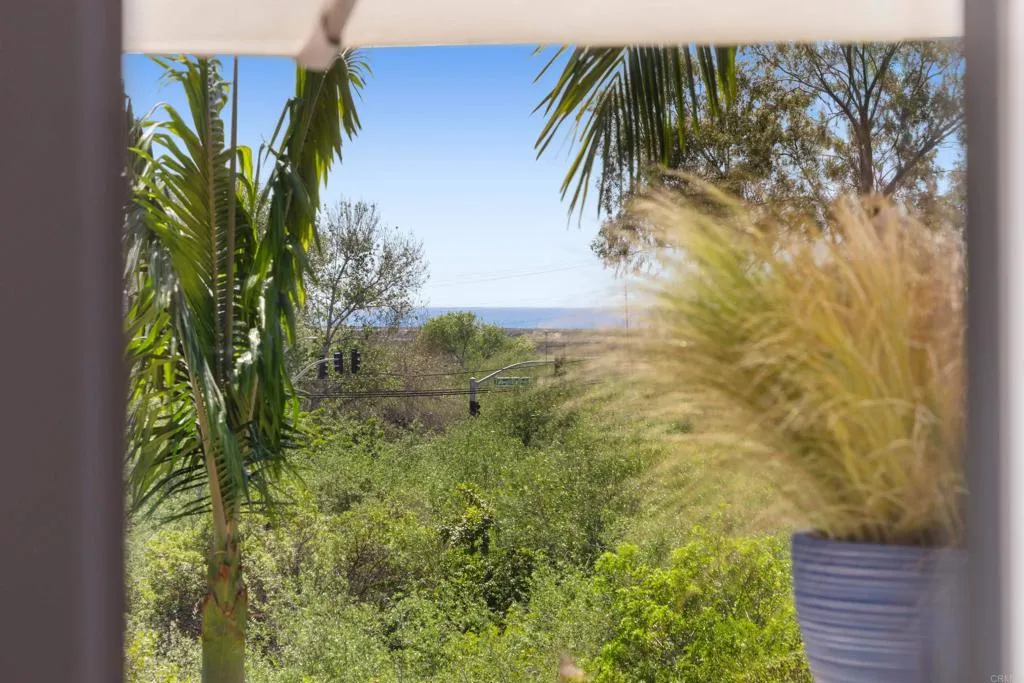 https://cdn.realtyfeed.com/cdn/127/306735136/6170d5d43c26aa240411759a4a8999df.webp