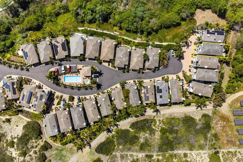 https://cdn.realtyfeed.com/cdn/127/306735136/d769f3314391af43ae72646051d3c6c7.webp