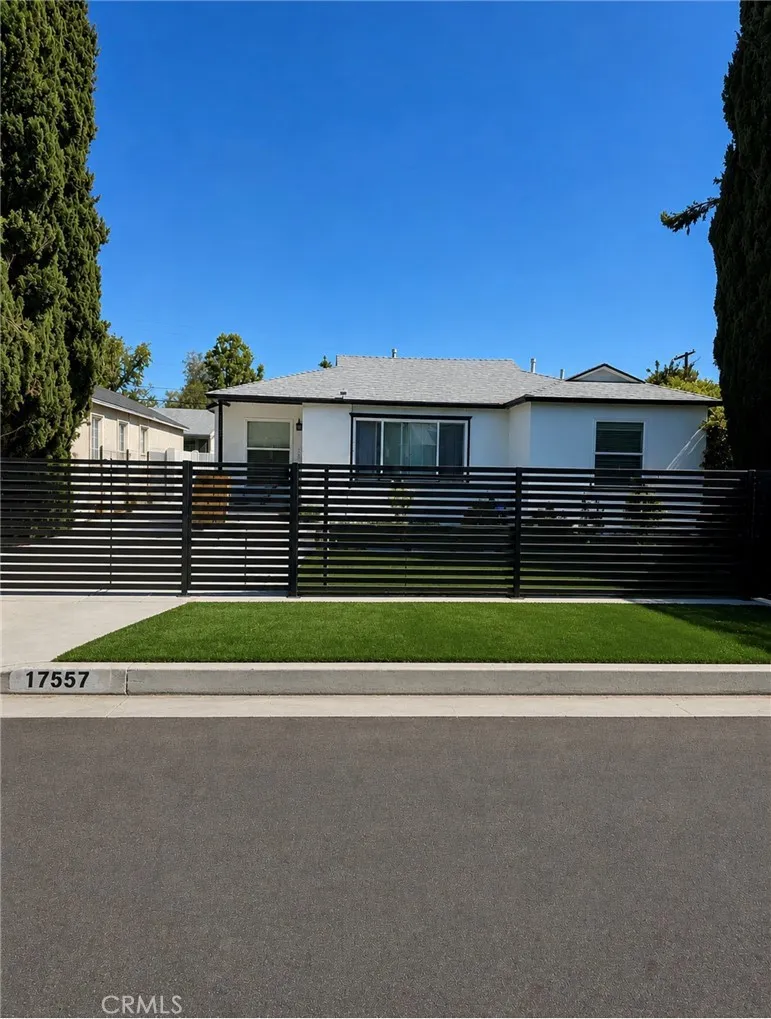 Lake Balboa, CA 91406