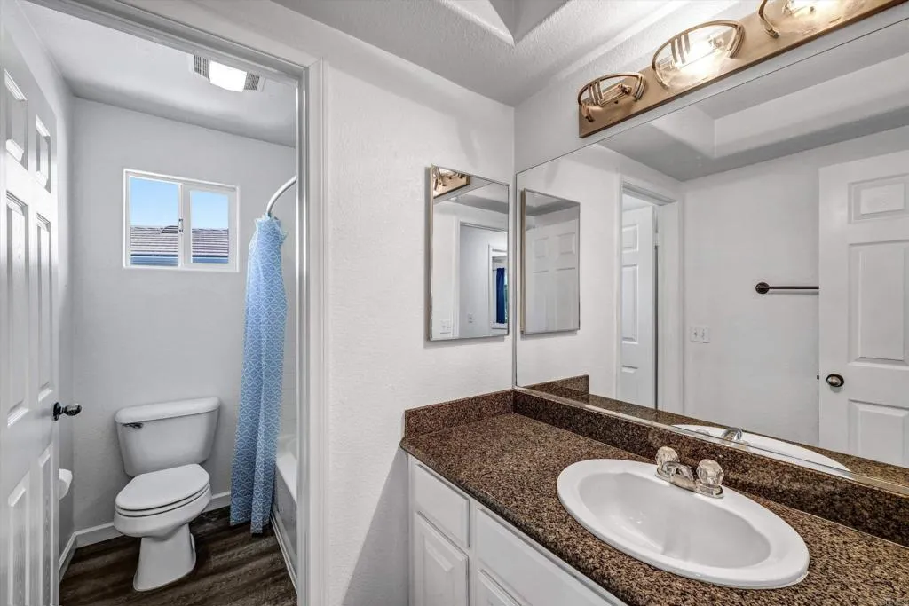 https://cdn.realtyfeed.com/cdn/127/306735199/a05fe1090a06e952c8d1b9dd3e67e3fb.webp