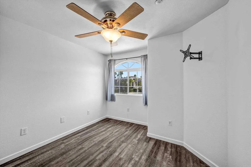 https://cdn.realtyfeed.com/cdn/127/306735199/c670c2115450cbf0913fa79b2c309ccf.webp