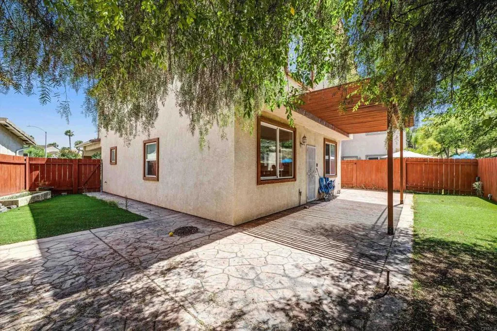 https://cdn.realtyfeed.com/cdn/127/306735199/ef4e29670171f437c0a0e3c77c16488e.webp