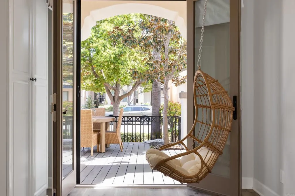 https://cdn.realtyfeed.com/cdn/127/306735218/8bc94b500398c60113681bfecaad00b3.webp