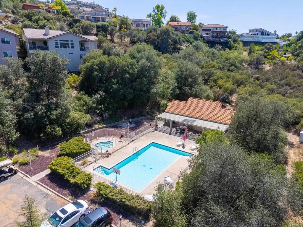 https://cdn.realtyfeed.com/cdn/127/306735228/7103fcaa50d526001086dc8e623bdd13.webp