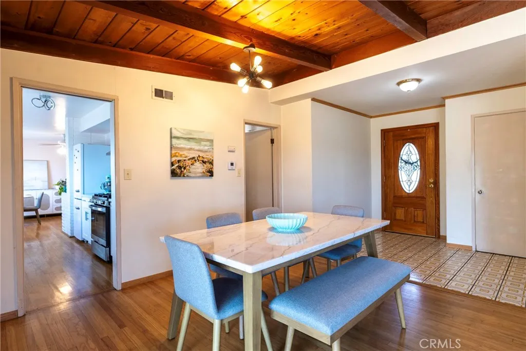https://cdn.realtyfeed.com/cdn/127/306735230/ec388737d780659e0c26bc46279e1579.webp