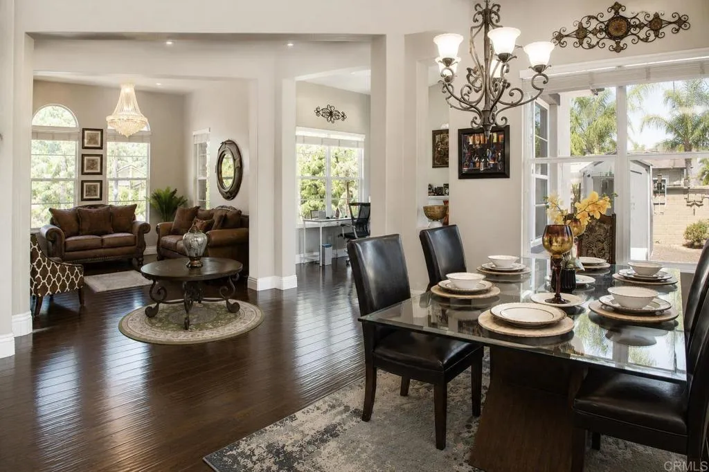https://cdn.realtyfeed.com/cdn/127/306735272/222fa03352dfdf3bded88700ba6cd57c.webp