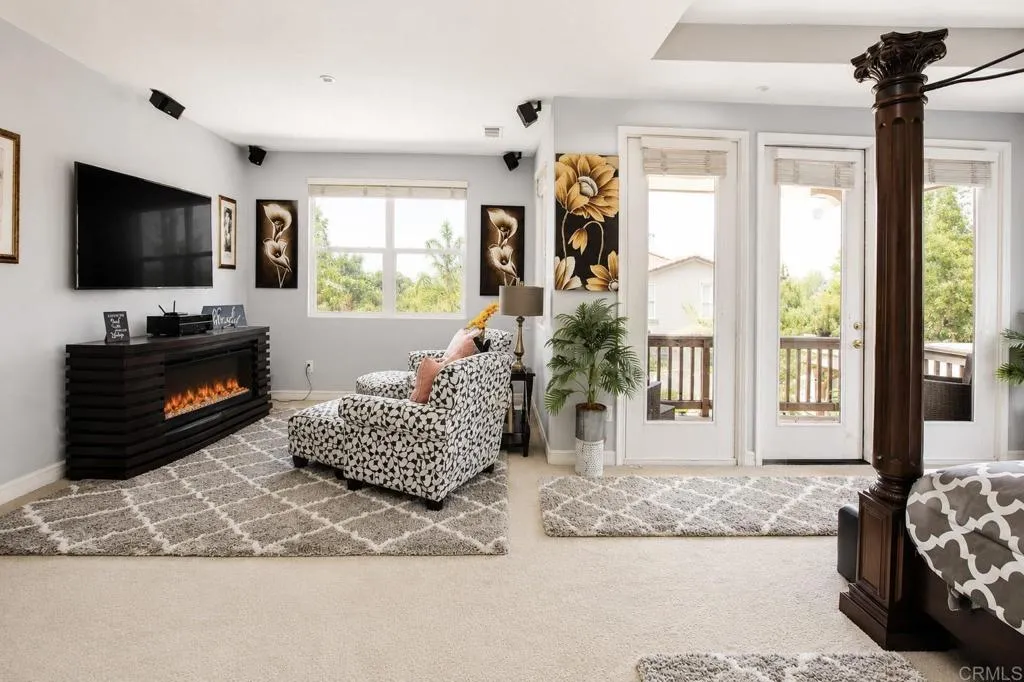 https://cdn.realtyfeed.com/cdn/127/306735272/32a700758aa2afa843f5243919a1588a.webp