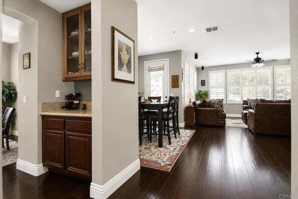 https://cdn.realtyfeed.com/cdn/127/306735272/552e312c953237644d861dcc267c5931.webp