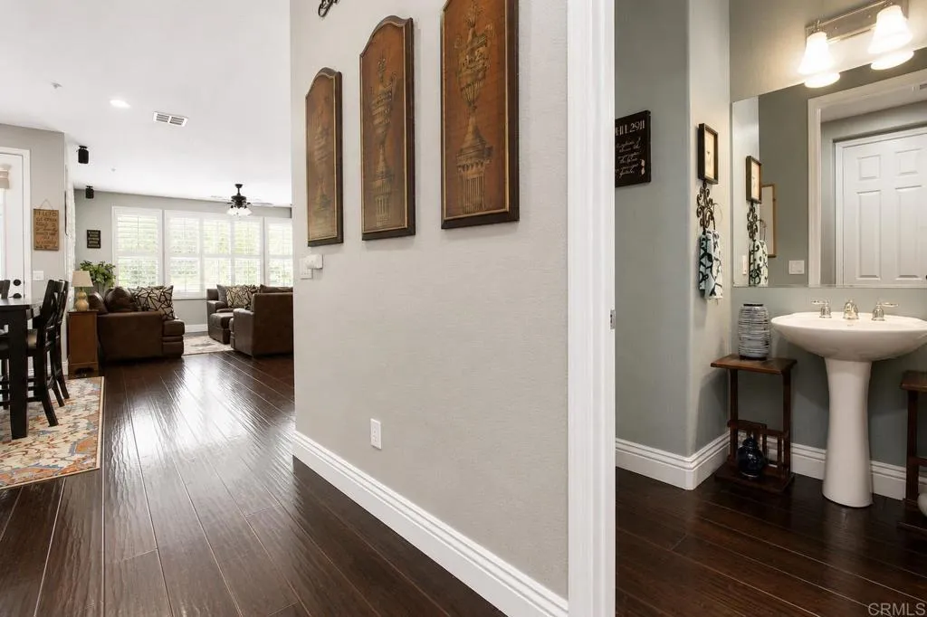 https://cdn.realtyfeed.com/cdn/127/306735272/68b3d3e0f4ae839c1380e9922bbc7f75.webp