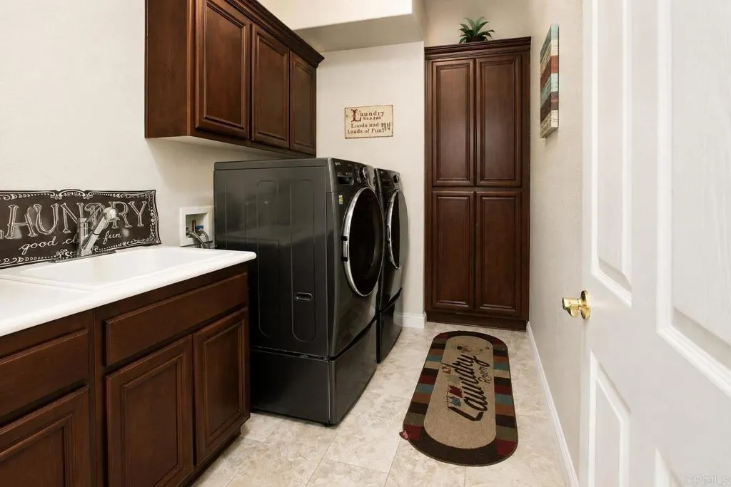 https://cdn.realtyfeed.com/cdn/127/306735272/69d64603b23375b934a6e625b4ab2619.webp