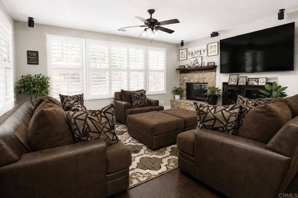 https://cdn.realtyfeed.com/cdn/127/306735272/820ab80b3004333d372dc4d80ba82ad0.webp