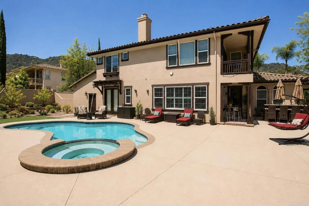 https://cdn.realtyfeed.com/cdn/127/306735272/c6e24413ef7e9752fb46f4336df4936e.webp