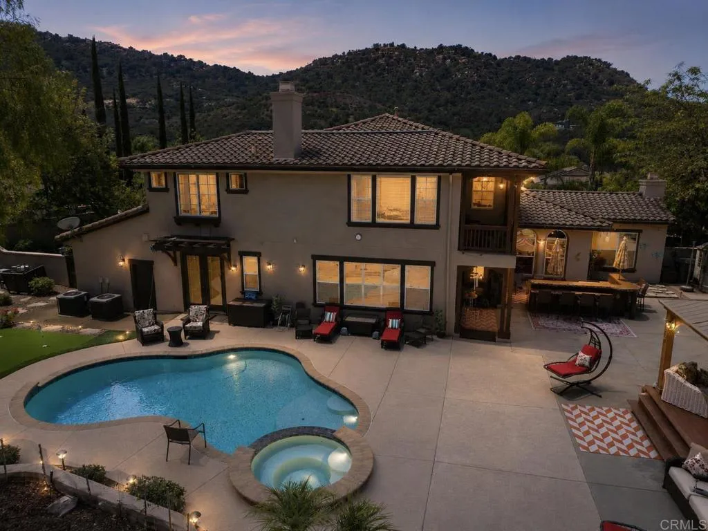 https://cdn.realtyfeed.com/cdn/127/306735272/c8f64e5dd1158fe7d6757248e5b3ffae.webp