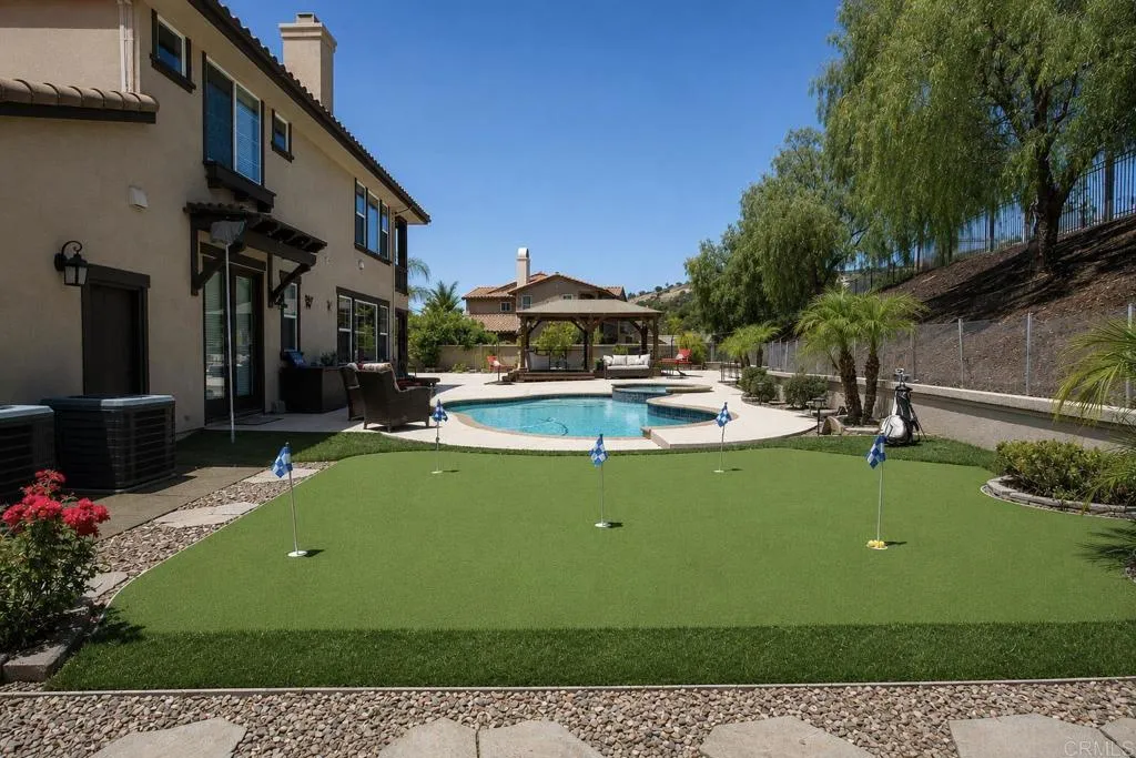 https://cdn.realtyfeed.com/cdn/127/306735272/d141d9ddd111e6622b8fec8986201469.webp
