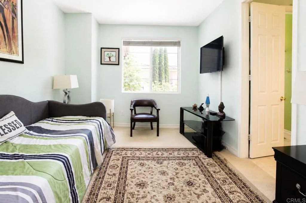 https://cdn.realtyfeed.com/cdn/127/306735272/d9b9e1c312119bef078b0e47b401a757.webp