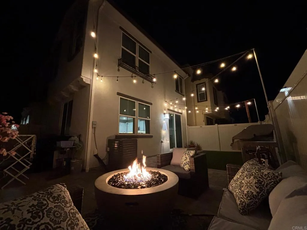 https://cdn.realtyfeed.com/cdn/127/306735275/b57634c9851a51fa6262f12babe947e7.webp