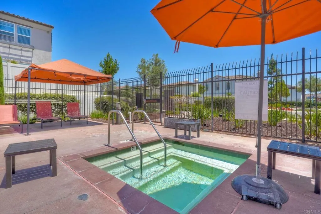 https://cdn.realtyfeed.com/cdn/127/306735275/bb27a8e3d0ca545f19ecb33c16deebd3.webp