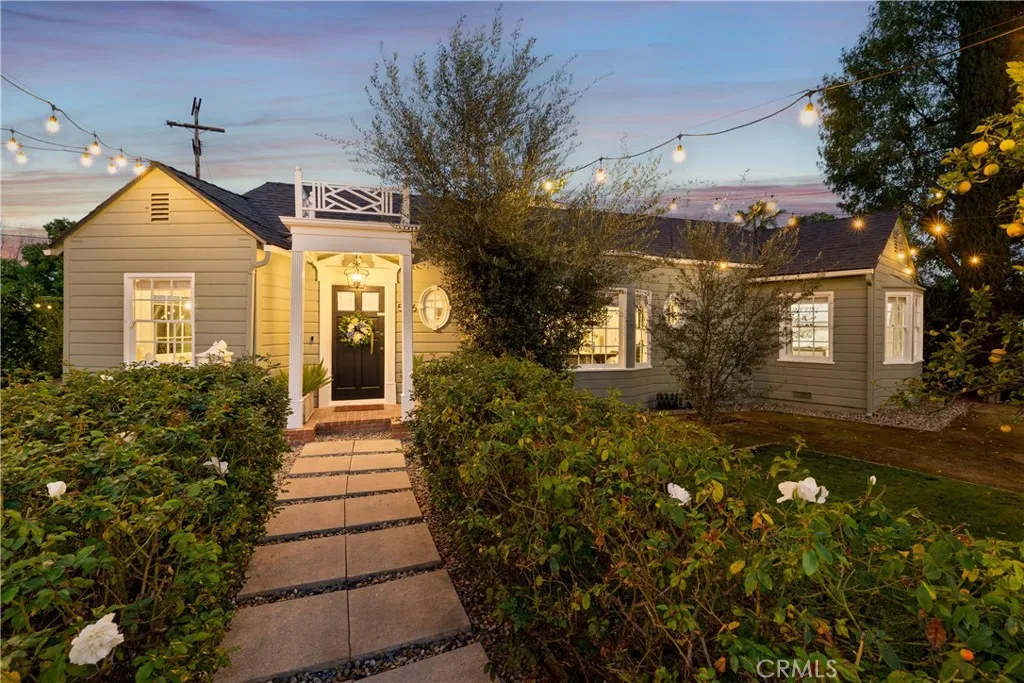 Sherman Oaks, CA 91411