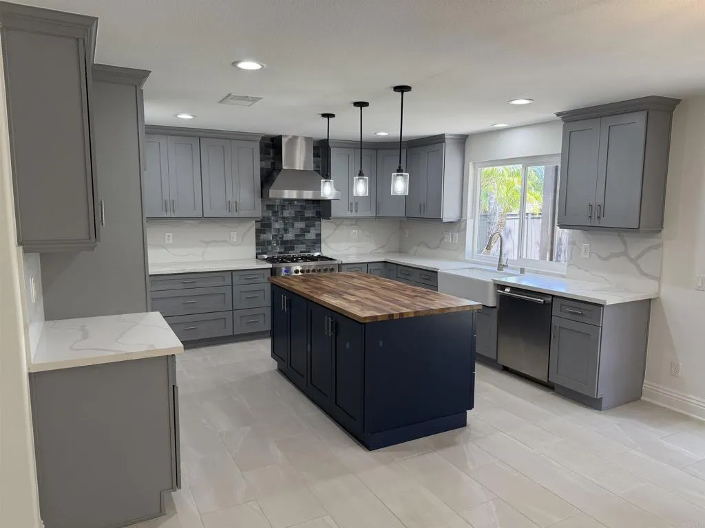 https://cdn.realtyfeed.com/cdn/127/306735319/1014389d37854bb01073170ce5c0e45b.webp