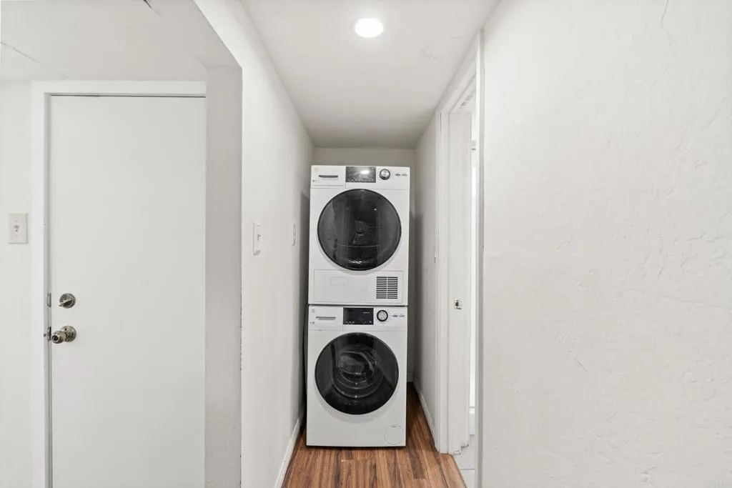 https://cdn.realtyfeed.com/cdn/127/306735323/a156fd2d052811af320a3d4a039ff411.webp