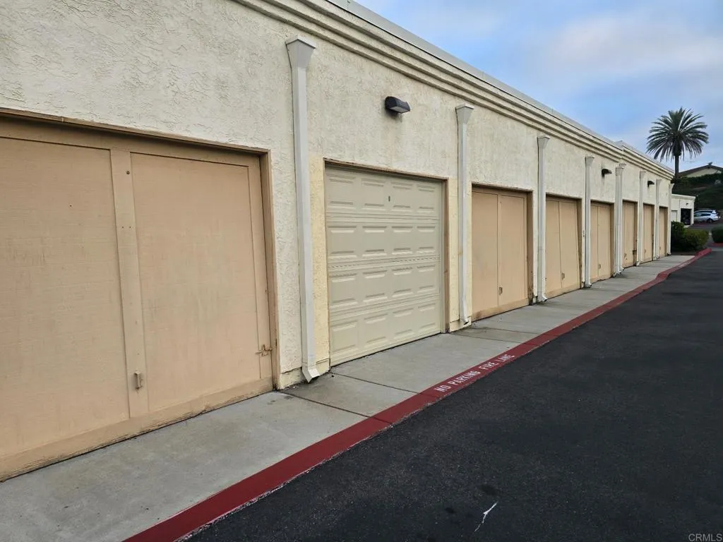 https://cdn.realtyfeed.com/cdn/127/306735333/6cec3785dac0400bdd5b3f72c07c9f0e.webp