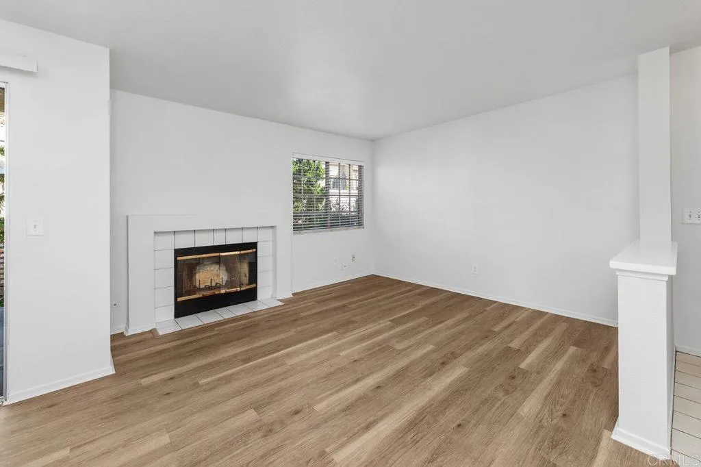 https://cdn.realtyfeed.com/cdn/127/306735333/8863b6eb8c66399b92b917b312051d95.webp