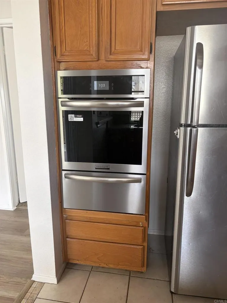 https://cdn.realtyfeed.com/cdn/127/306735333/904f54a5d8ed68ff741a67a948c095ed.webp