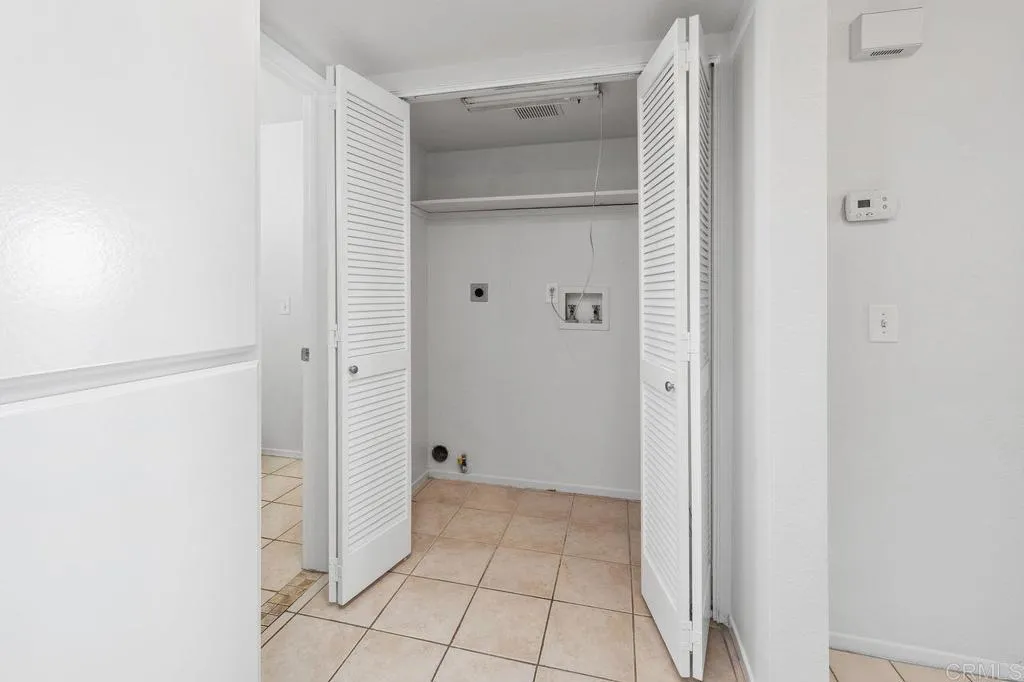 https://cdn.realtyfeed.com/cdn/127/306735333/f26a76240531c7e72cd18c8fd8ffb1fc.webp