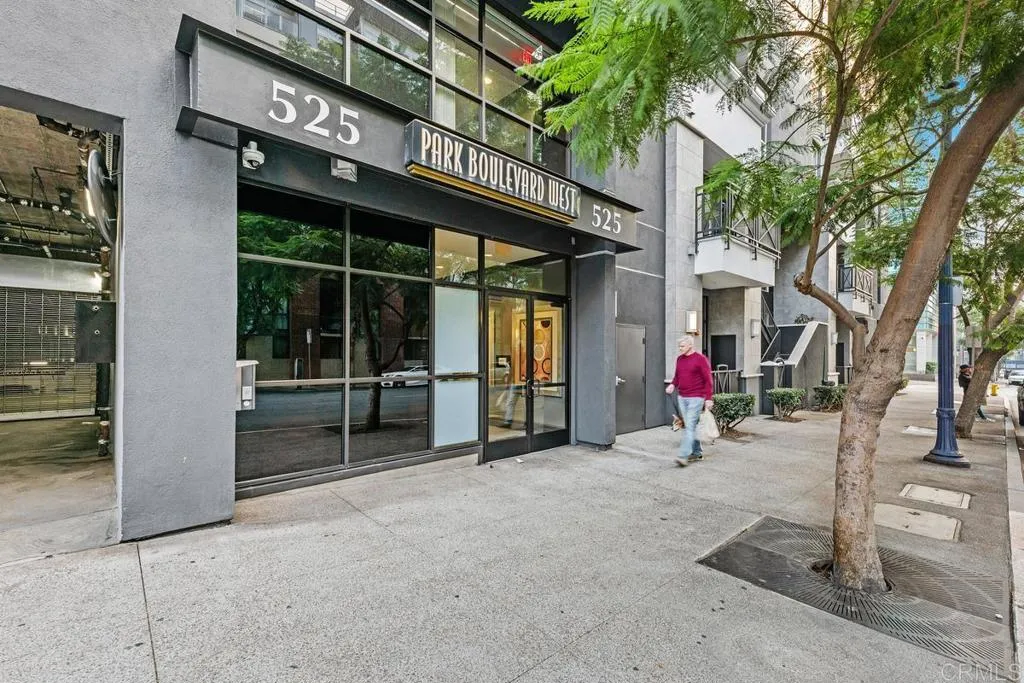 https://cdn.realtyfeed.com/cdn/127/306735340/072e026601da9e822c7c5688c3d5f392.webp