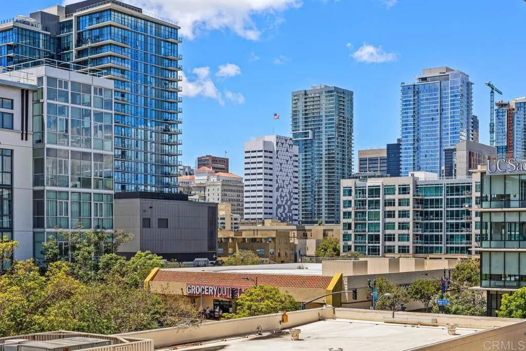 https://cdn.realtyfeed.com/cdn/127/306735340/11e8a12a9ea643747e0f4466dc284df4.webp
