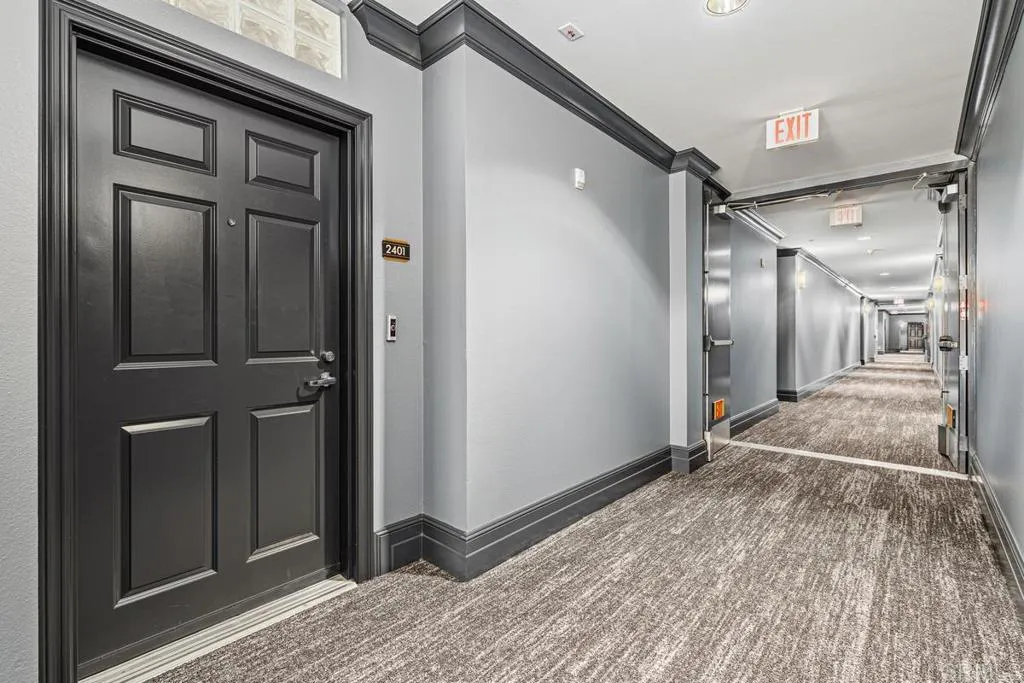 https://cdn.realtyfeed.com/cdn/127/306735340/9196d5f0a0b6784418dabcdce0e5b643.webp