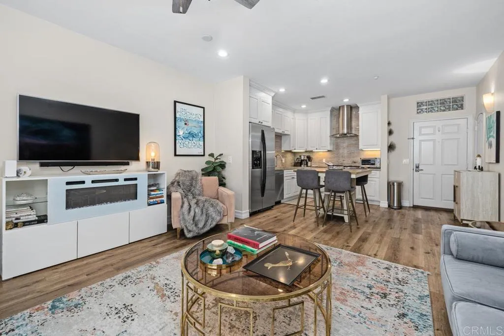 https://cdn.realtyfeed.com/cdn/127/306735340/bbe18d6fafff07a993d18f2eb5662d36.webp