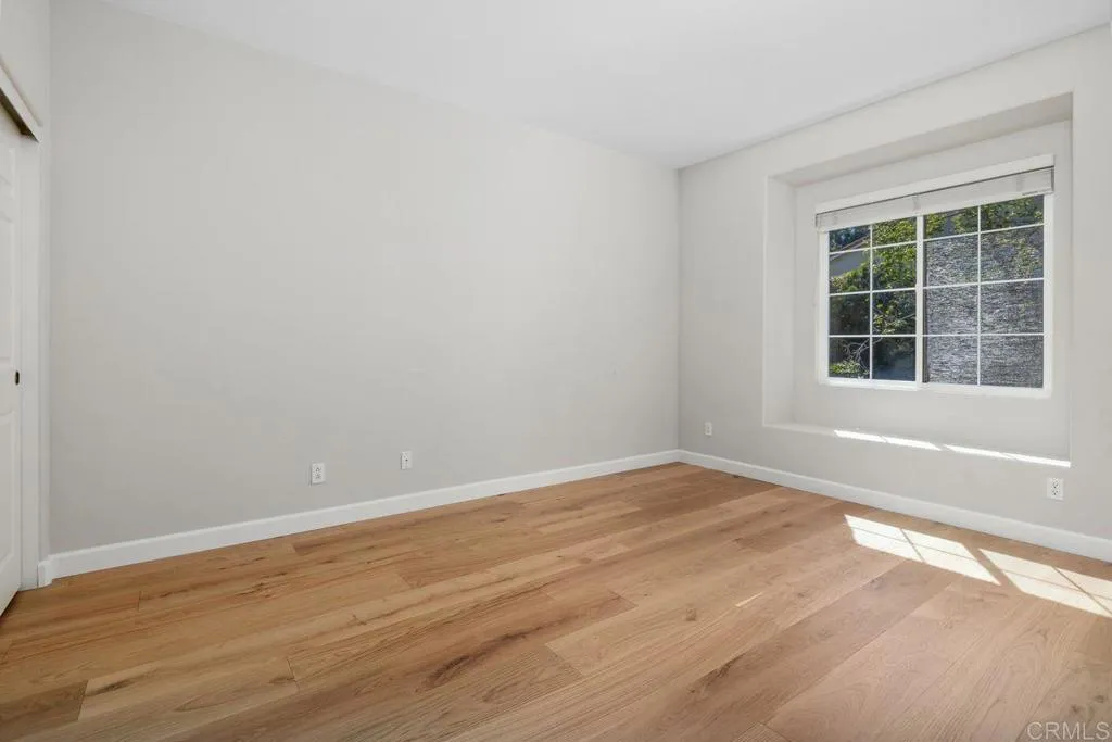 https://cdn.realtyfeed.com/cdn/127/306735343/9df21045ebd48d604bddee988c13cee1.webp