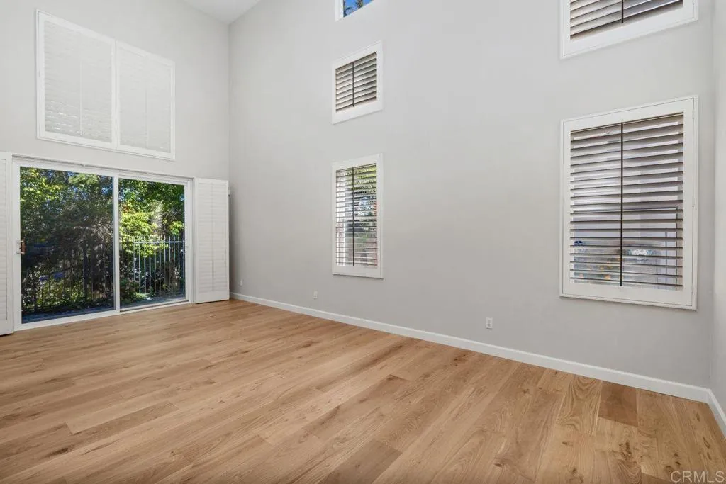 https://cdn.realtyfeed.com/cdn/127/306735343/e55a3ab82fbcbe156220a5f4ac28a3a5.webp