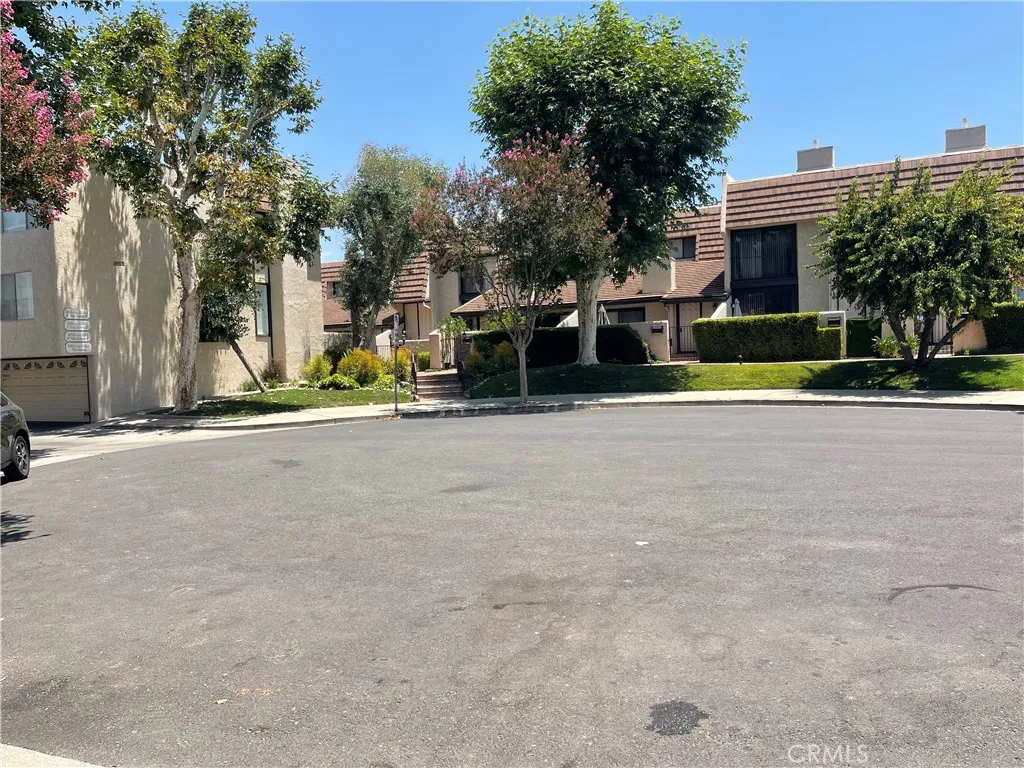 6223 Nita, Woodland Hills, CA 91367 - Photo 2 of 32, Woodland Hills, CA