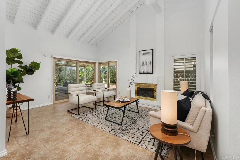 https://cdn.realtyfeed.com/cdn/127/306735459/e56af841786f8a713b93a9d069e8ea07.webp
