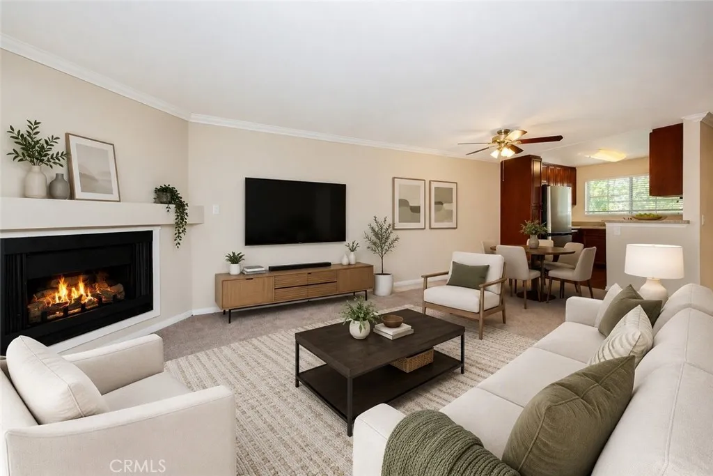 Woodland Hills, CA 91367