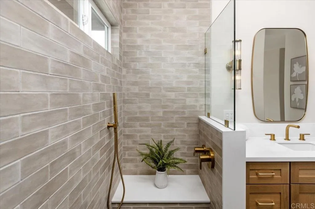 https://cdn.realtyfeed.com/cdn/127/306735523/0c2dc2125155db5e012e47d27a082341.webp