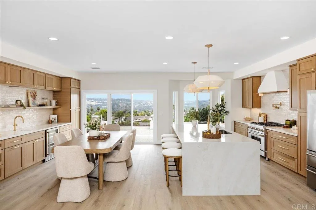 https://cdn.realtyfeed.com/cdn/127/306735523/1dbfa7e75edd6a80a5cf61374097eb1a.webp