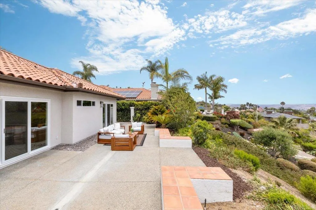 https://cdn.realtyfeed.com/cdn/127/306735523/5ea4808bd0210c375794f3cbb6909f8f.webp