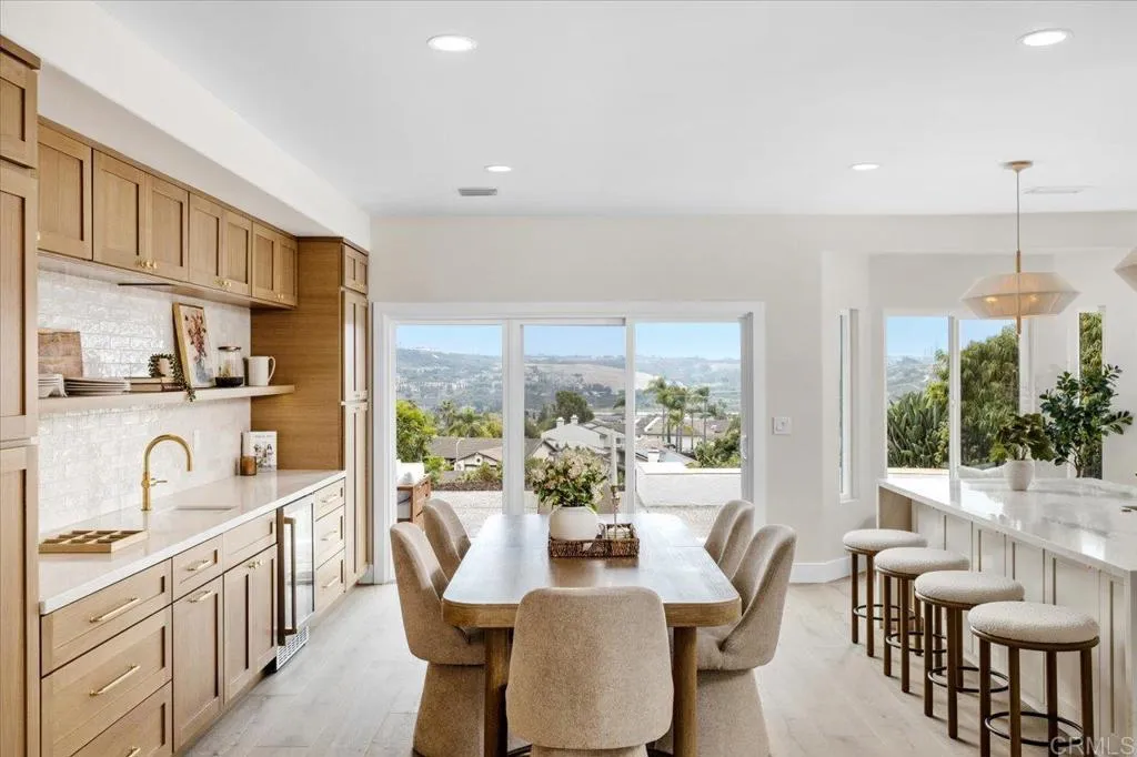 https://cdn.realtyfeed.com/cdn/127/306735523/71a53e4afa640cc0834ee0a86a502ece.webp
